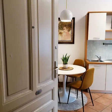 Apartma Rozeta * Любляна