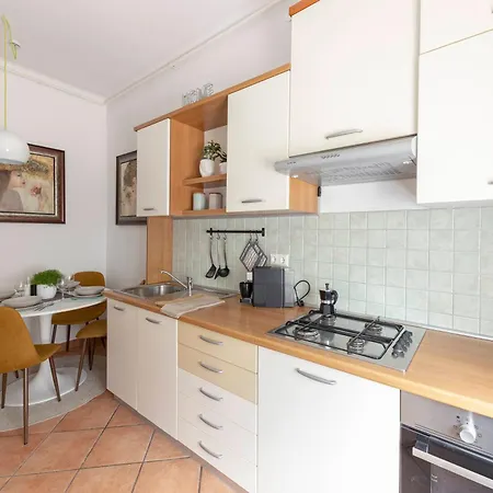 Apartma Rozeta Appartamento